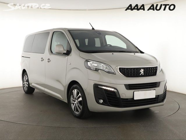 Peugeot Traveller